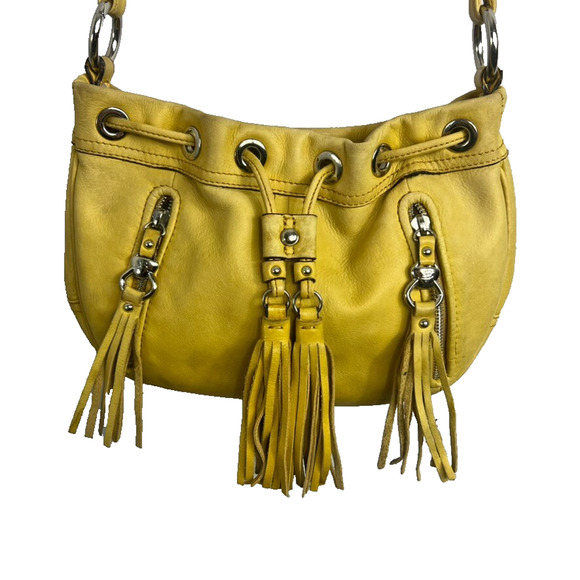 B Makowsky Crossbody Bag Purse Yellow Metal Hardware Leather Fringe Tassel - Picture 3 of 16